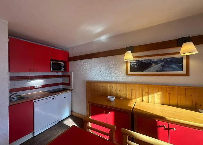 6 Pers, Plagne 1800, Avec Parking Et Acces Piscine - Fr-1-351-261 *