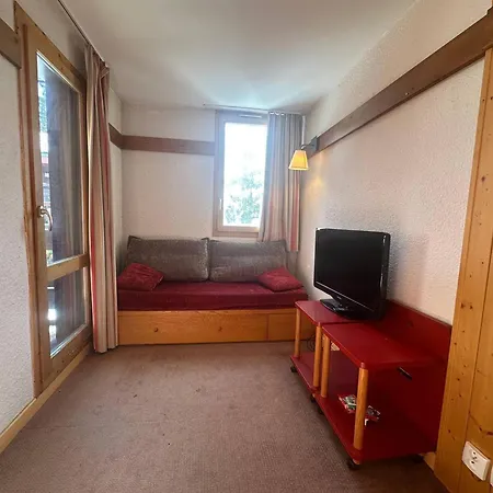 6 Pers, Plagne 1800, Avec Parking Et Acces Piscine - Fr-1-351-261