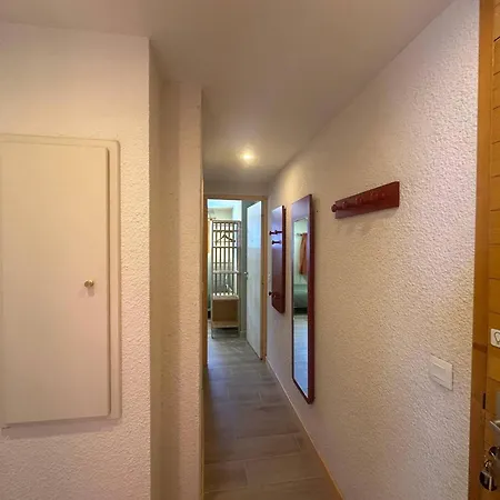 Apartamento 6 Pers, Plagne 1800, Avec Parking Et Acces Piscine - Fr-1-351-261