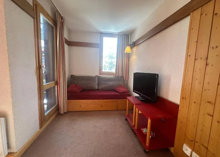 6 Pers, Plagne 1800, Avec Parking Et Acces Piscine - Fr-1-351-261