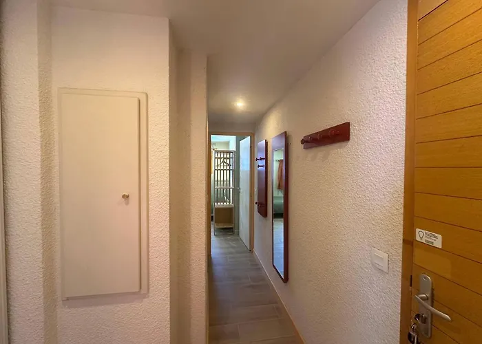 아파트 6 Pers, Plagne 1800, Avec Parking Et Acces Piscine - Fr-1-351-261